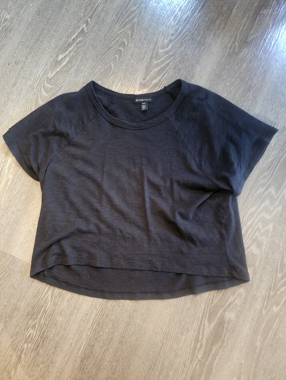 Beyond Yoga High Low Top Black Small